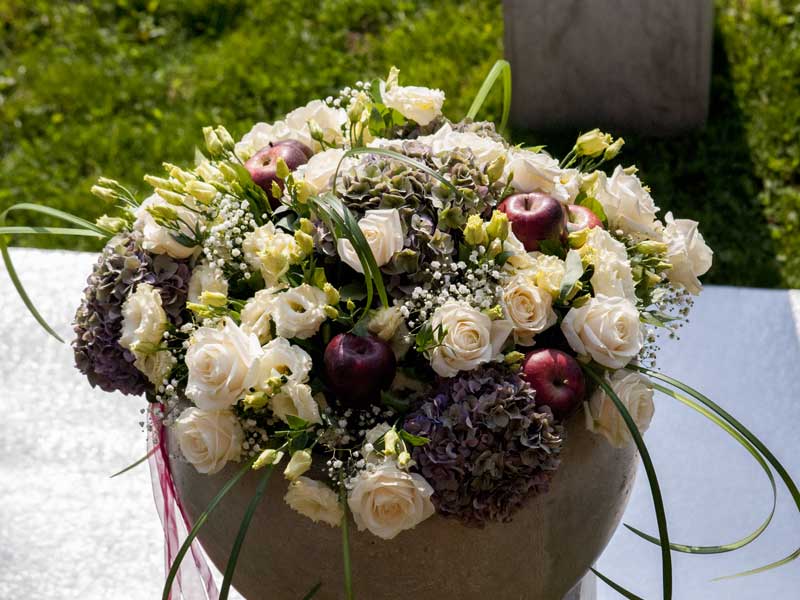 Allestimento matrimonio all'aperto