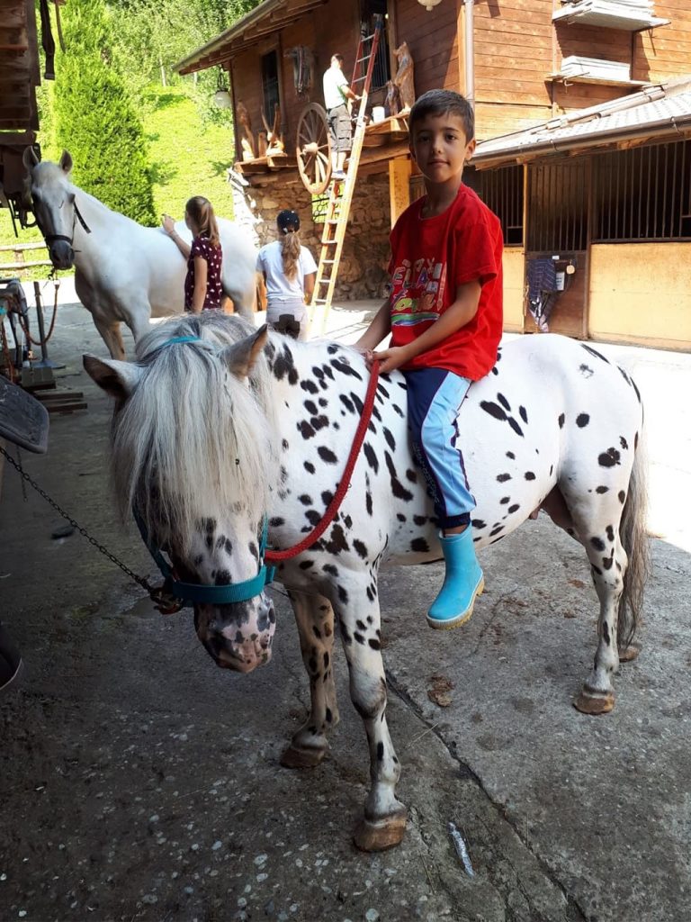 Campo estivo Bergamo - equitazione - 28 luglio/3 agosto 2019 - 3